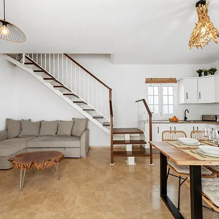 Home2book Delightful Duplex By The Coast Apartman Orzola